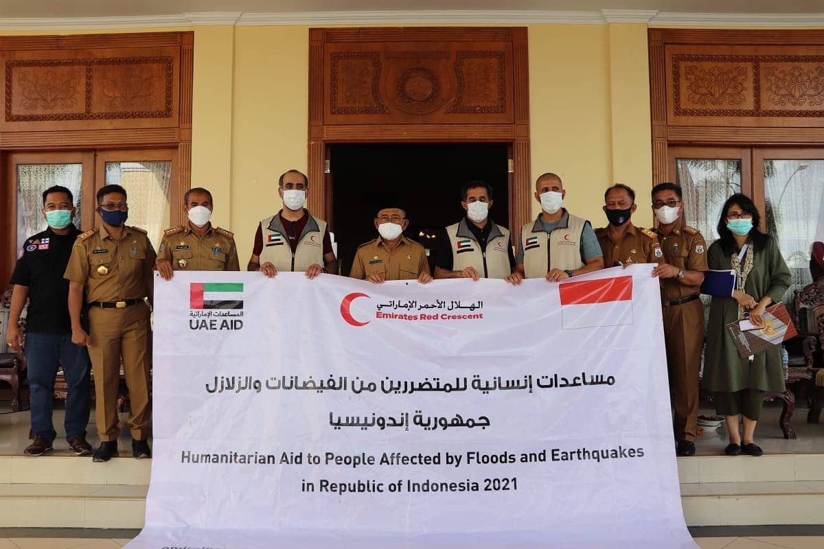 Foto: Gubernur Terima Bantuan dari Pemerintah Uni Emirat Arab